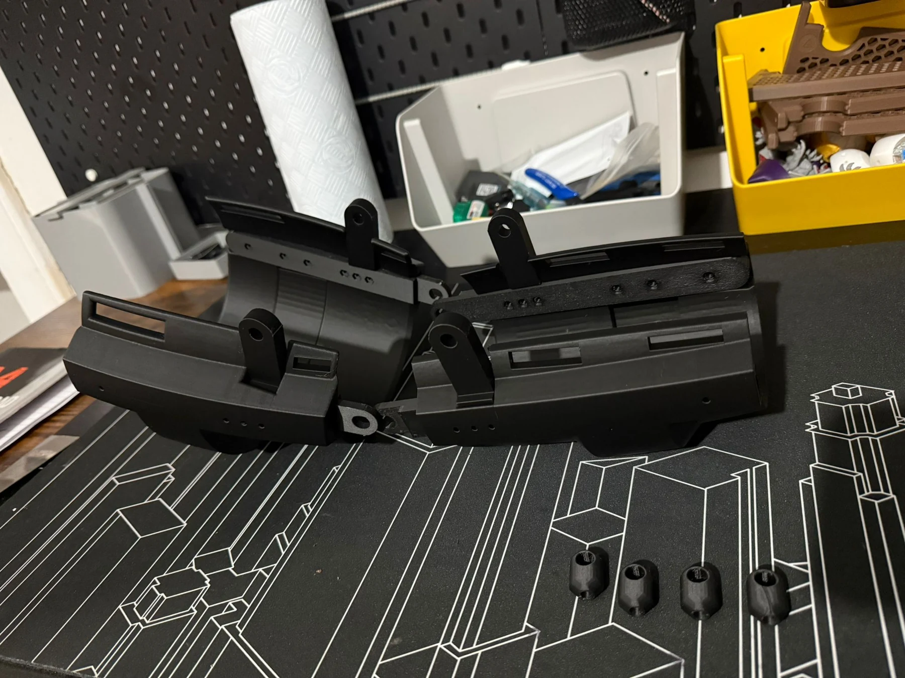 Printed BeeFlex components assembled on a workbench